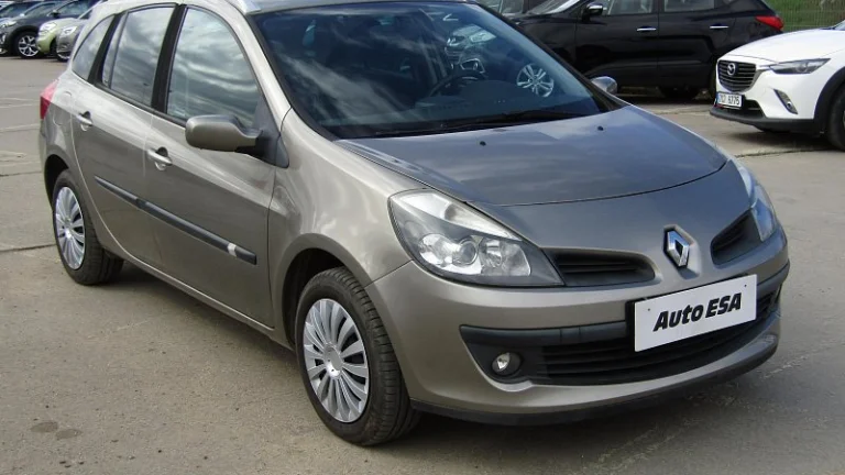 Renault Clio 1.2i 