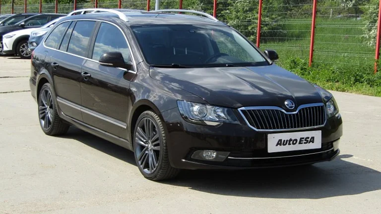 Škoda Superb II 2.0 TDi L&K