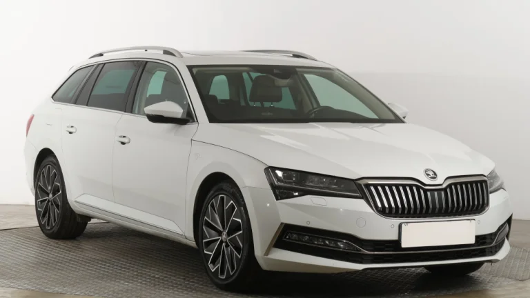 Škoda Superb, 2021