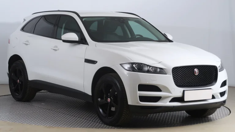 Jaguar F-Pace, 2020