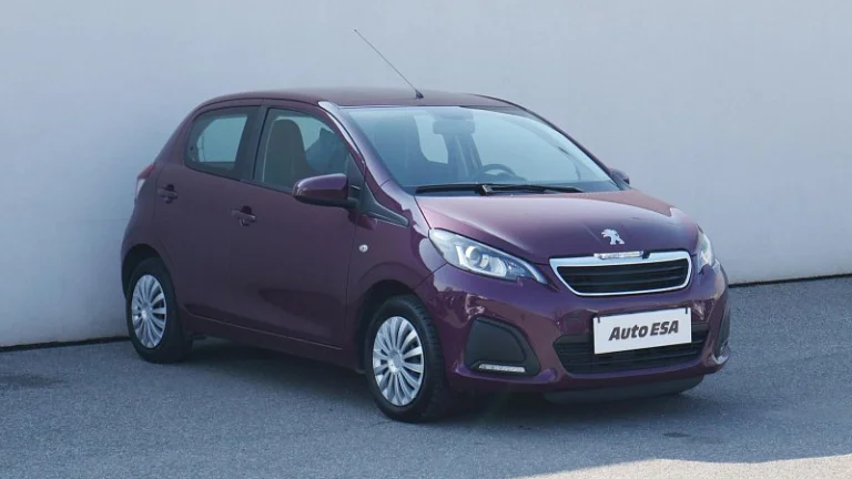 Peugeot 108 1.0 i 