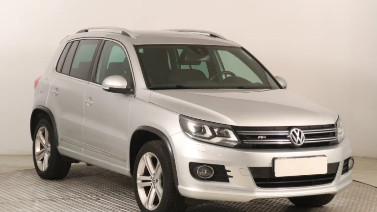 Volkswagen Tiguan, 2012