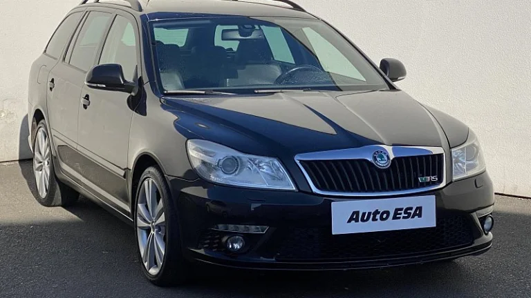 Škoda Octavia II 2.0 TSi RS