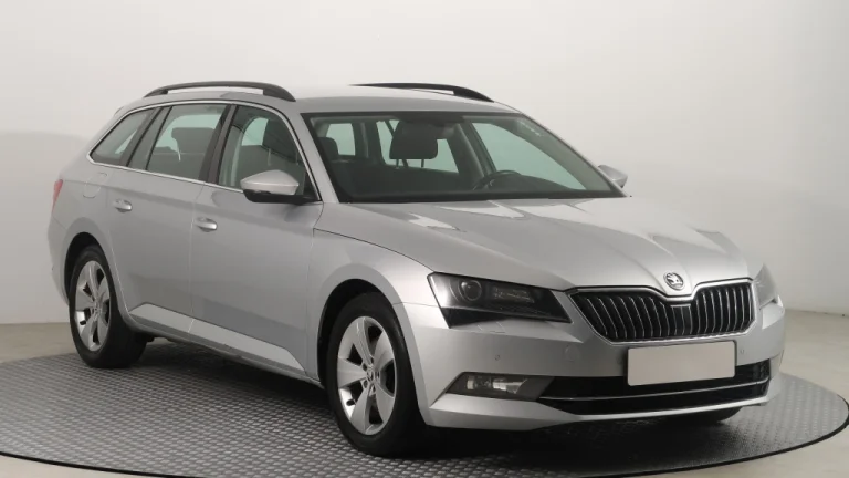 Škoda Superb, 2016