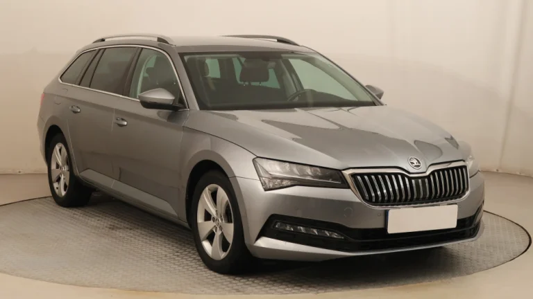 Škoda Superb, 2021