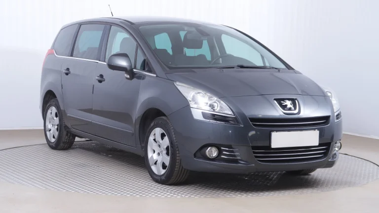 Peugeot 5008, 2013