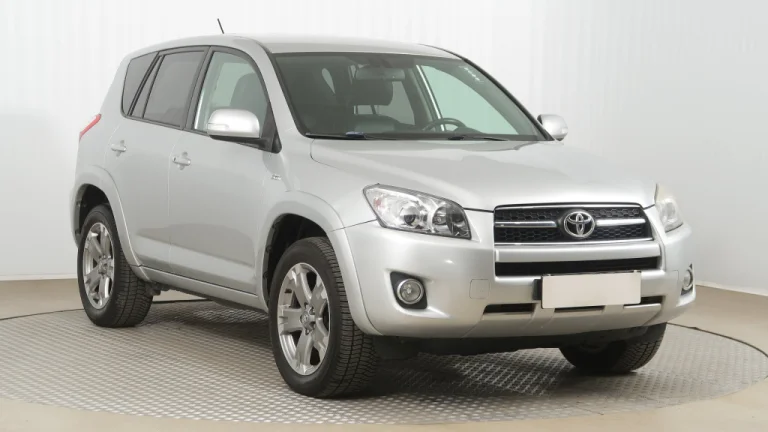 Toyota RAV4, 2010