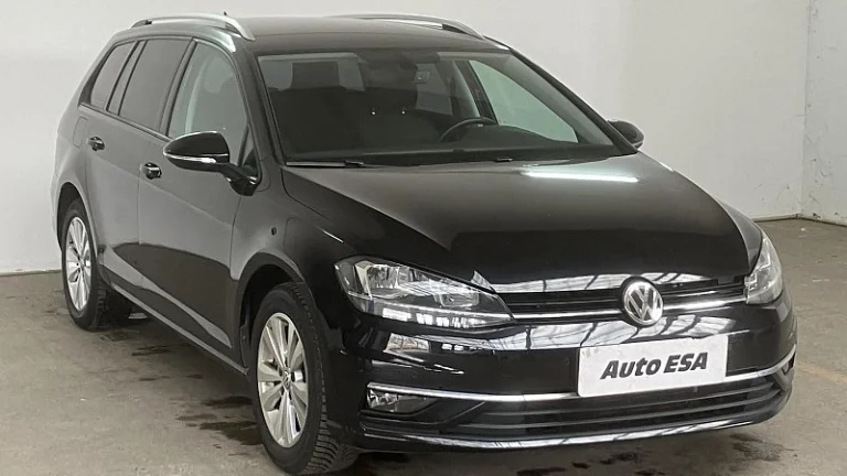 Volkswagen Golf 2.0 TDi 