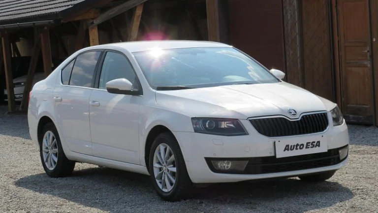 Škoda Octavia III 1.2 TSI Elegance