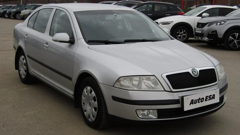 Škoda Octavia II 2.0TDi Elegance