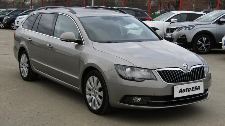 Škoda Superb II 2.0TDi Ambition