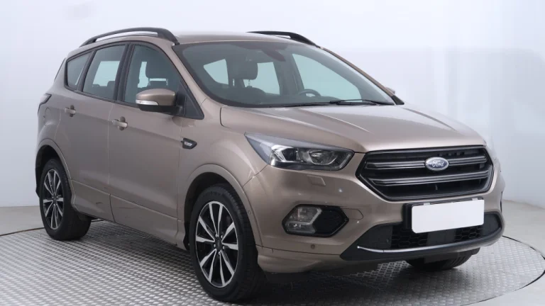 Ford Kuga, 2019