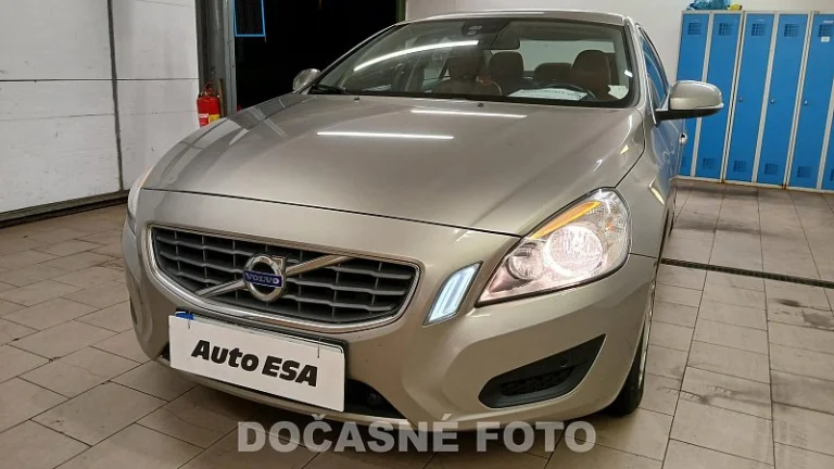 Volvo S60 2.0 D 