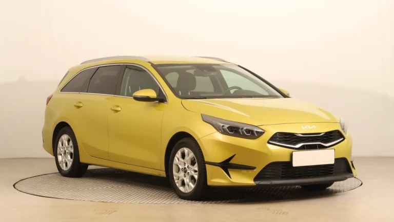 Kia Ceed, 2022