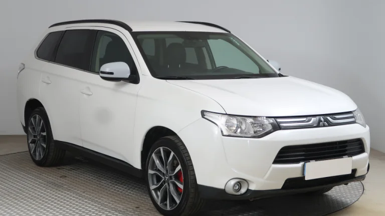 Mitsubishi Outlander, 2014