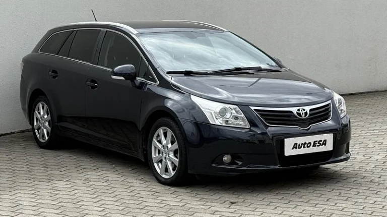 Toyota Avensis 2.2D 
