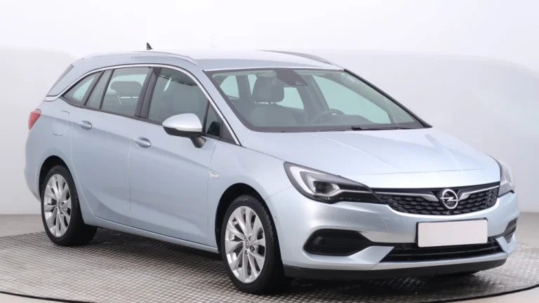Opel Astra, 2020