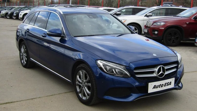 Mercedes-Benz Třída C 2.2CDi 