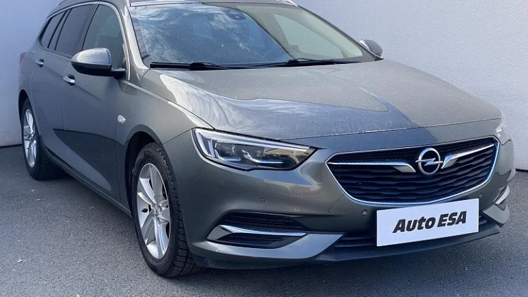 Opel Insignia 2.0CDTi 
