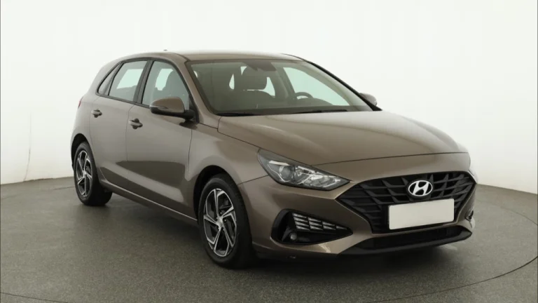 Hyundai i30, 2022
