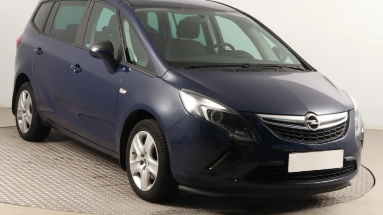 Opel Zafira Tourer, 2016