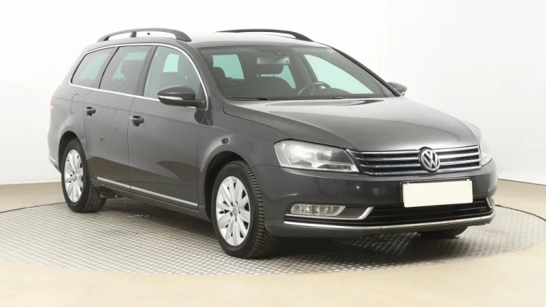 Volkswagen Passat, 2013