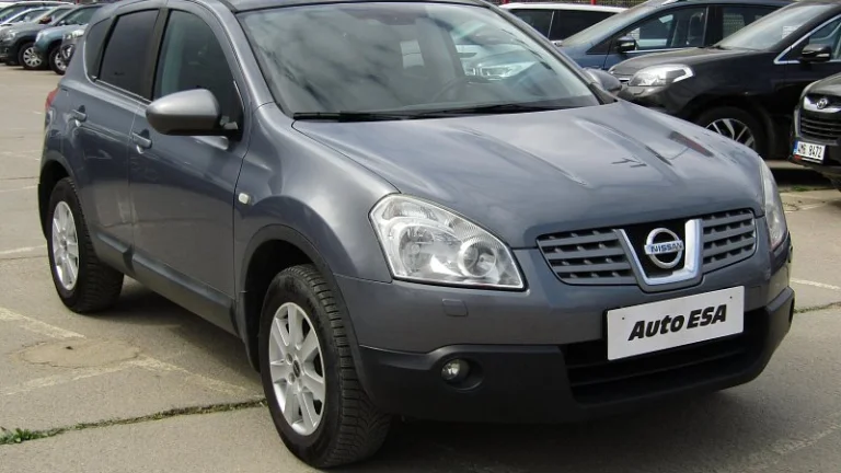 Nissan Qashqai 2.0 i 16V 