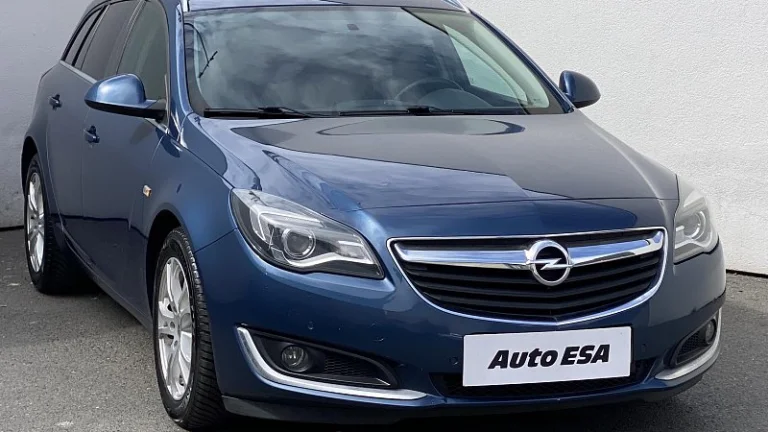 Opel Insignia 1.6 CDTi 