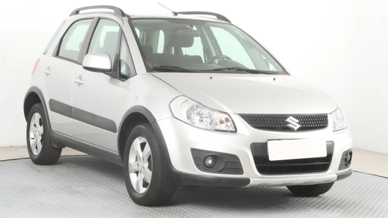 Suzuki SX4, 2011