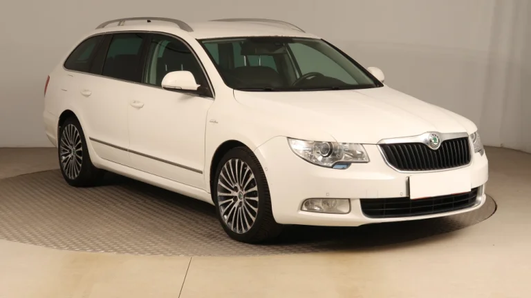 Škoda Superb, 2013