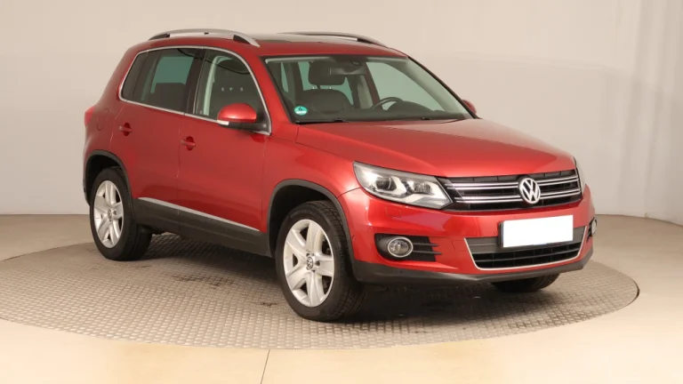 Volkswagen Tiguan, 2015