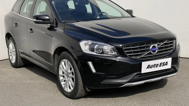 Volvo XC60 2.4 D4 Momentum