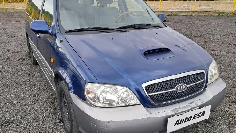 Kia Carnival 2.9 CRDi 