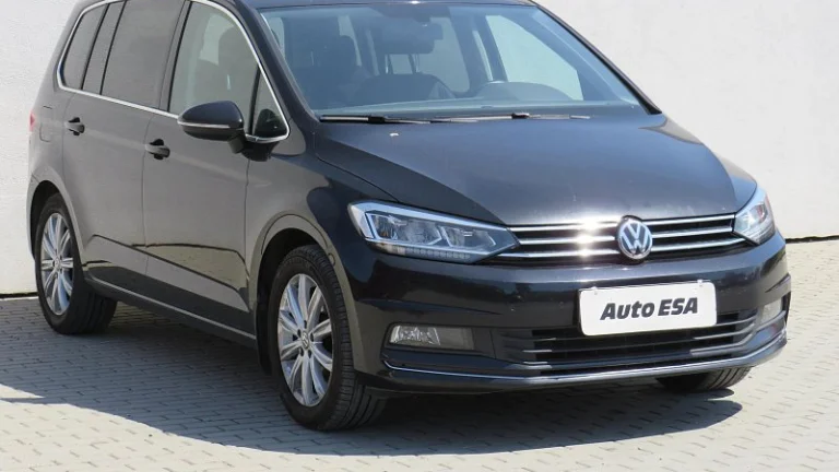 Volkswagen Touran 2.0TDi Highline