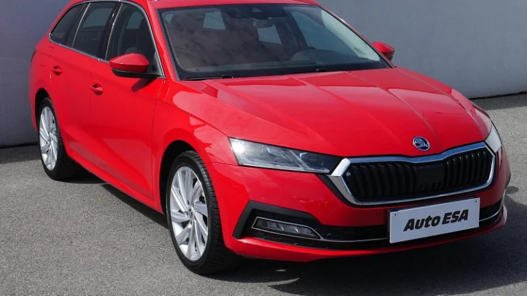 Škoda Octavia IV 1.5 TSi Style