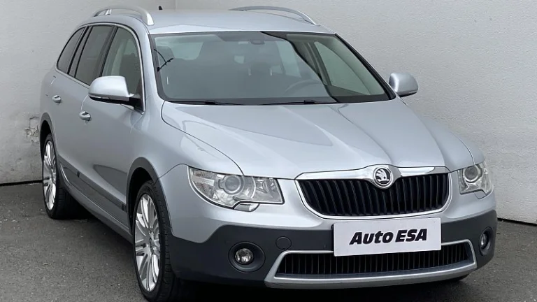 Škoda Superb II 2.0 TDi Elegance