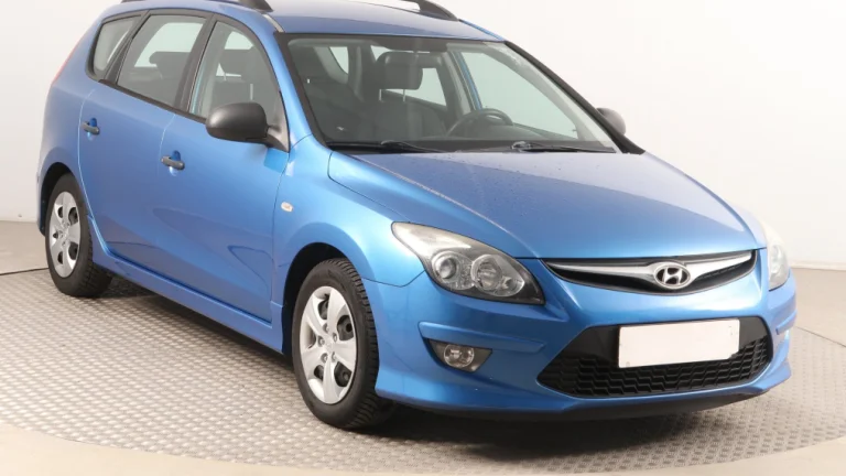 Hyundai i30, 2011