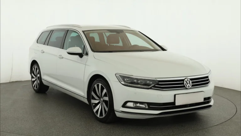 Volkswagen Passat, 2015