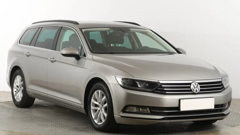 Volkswagen Passat, 2015