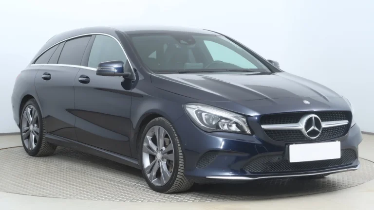 Mercedes-Benz CLA, 2016