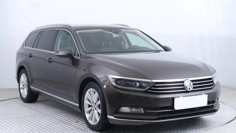 Volkswagen Passat, 2015