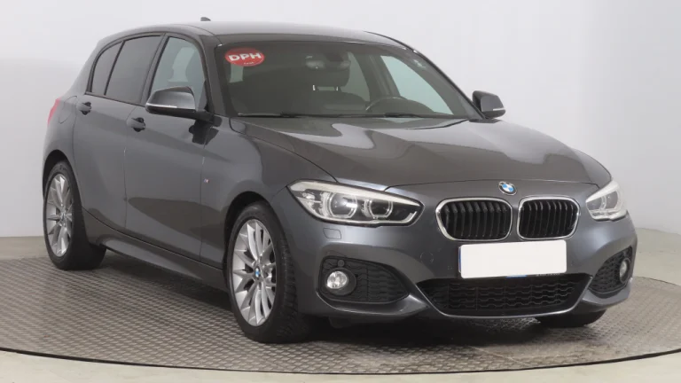 BMW 120i, 2015