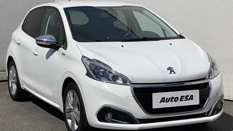 Peugeot 208 1.2 PT Style