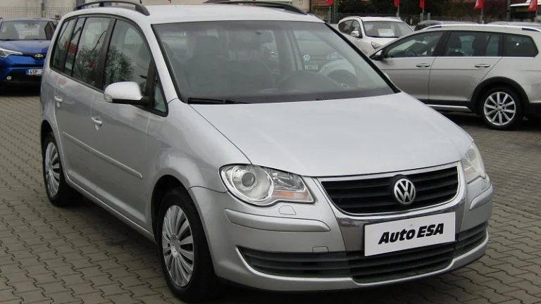 Volkswagen Touran 1.6i 