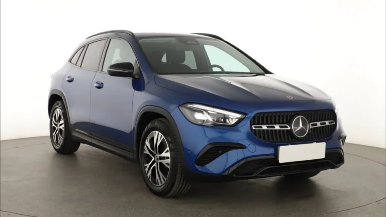 Mercedes-Benz GLA 180, 2024