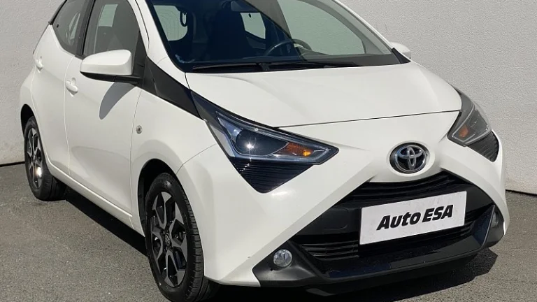 Toyota Aygo 1.0i X-play