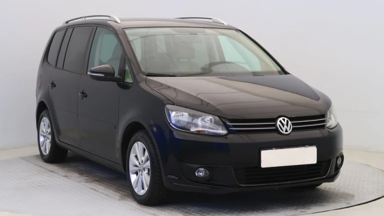 Volkswagen Touran, 2011