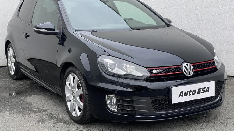 Volkswagen Golf 2.0 TSi GTi Adidas