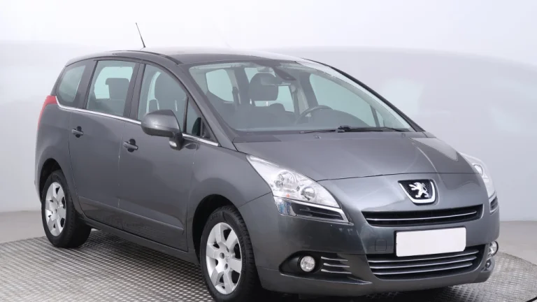 Peugeot 5008, 2013