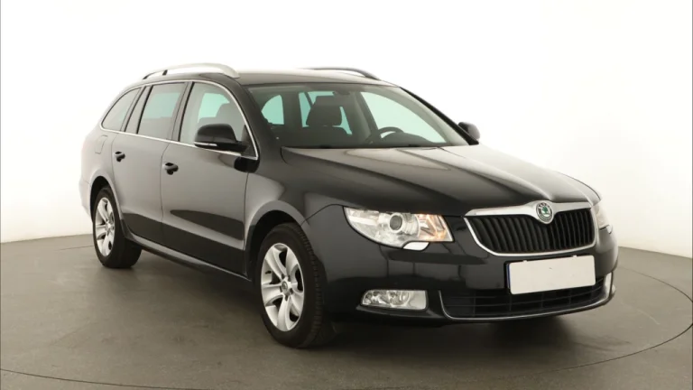Škoda Superb, 2011